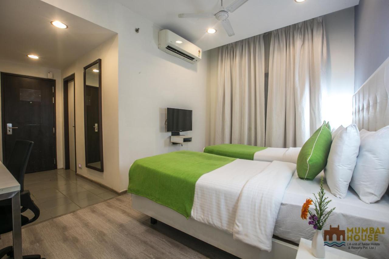 Hotel Mumbai House Airoli, Navi Mumbai Esterno foto