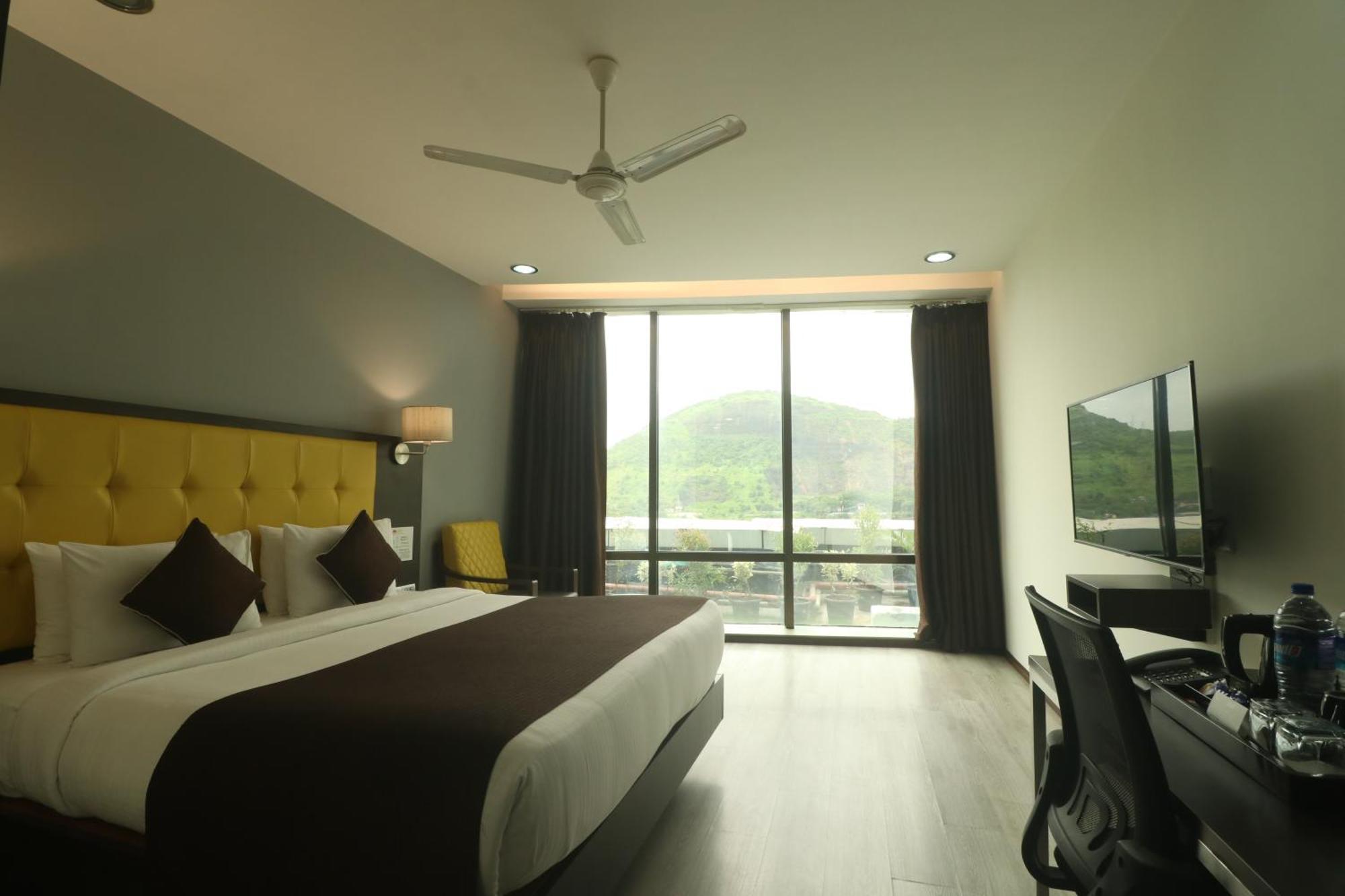 Hotel Mumbai House Airoli, Navi Mumbai Esterno foto